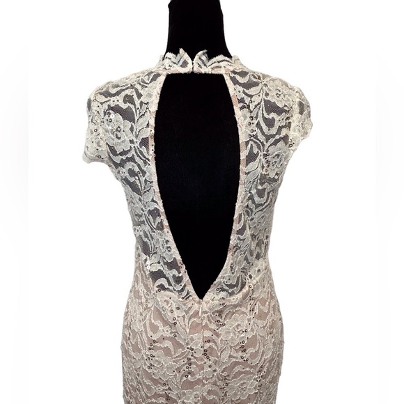 Jump Apparel Cocktail/Prom/Party Dress Juniors Cream/Nude Lace Size-11 EUC - Picture 7 of 13